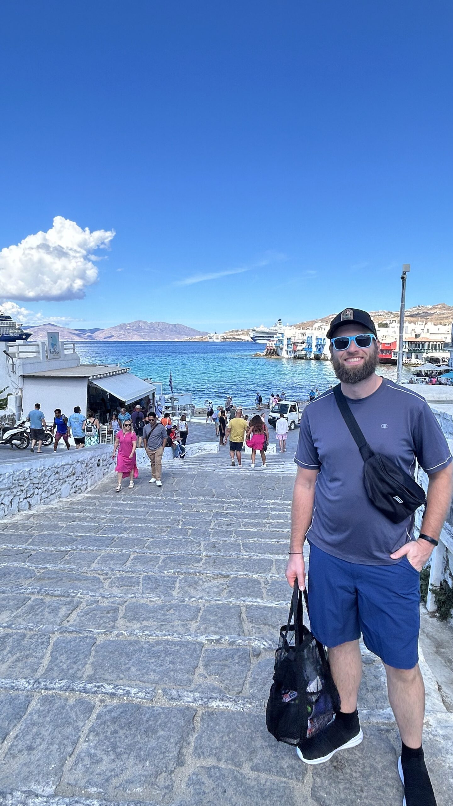 Mykonos in a Day: Beauty, Bougainvillea & a Bit of Chaos